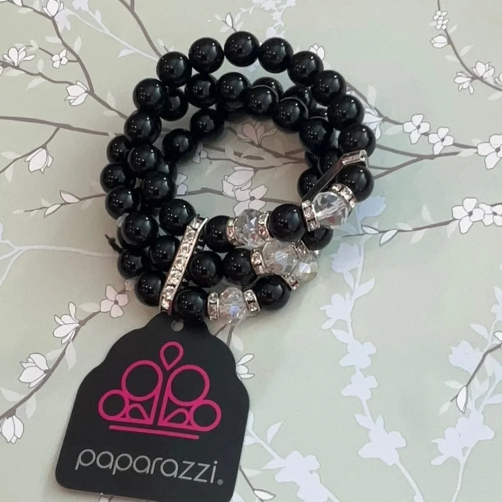 ❄️ Paparazzi | Black and Clear Beaded Bracelet Multi Strand Bohemian